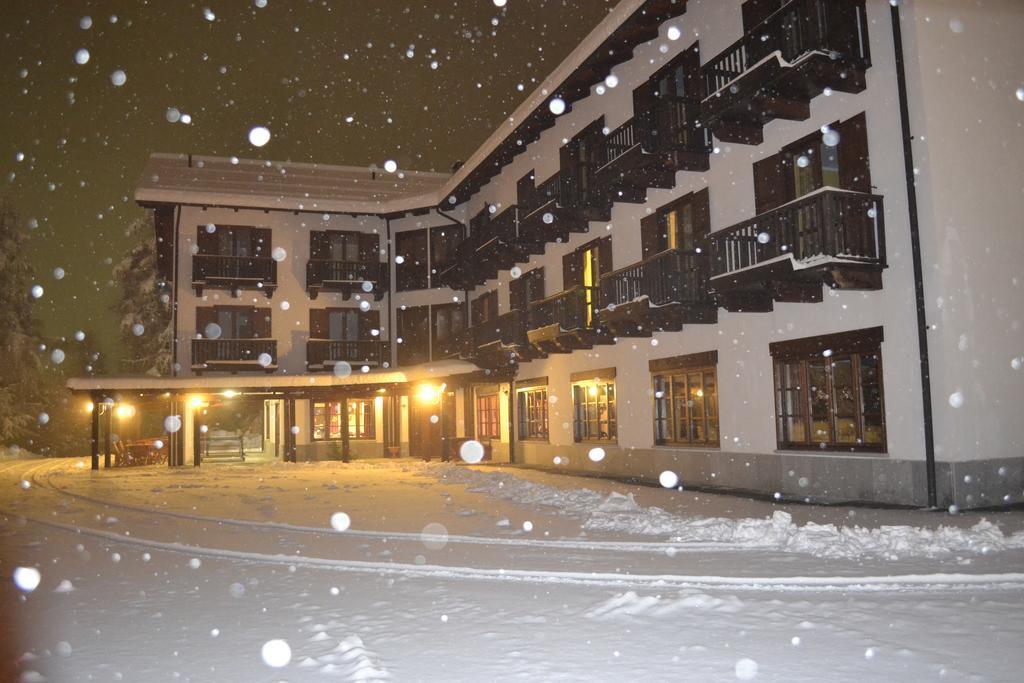 Park Hotel Gran Bosco Oulx Exterior foto
